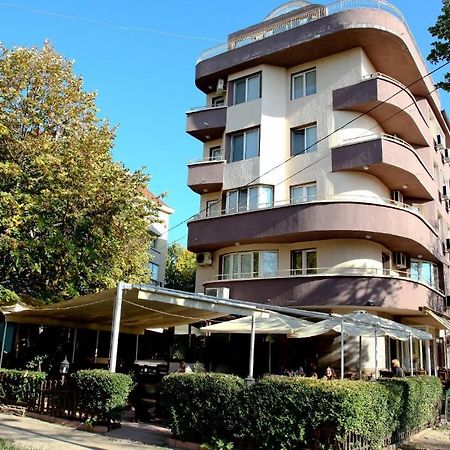 Rio Family Hotel Blagoevgrad Ngoại thất bức ảnh