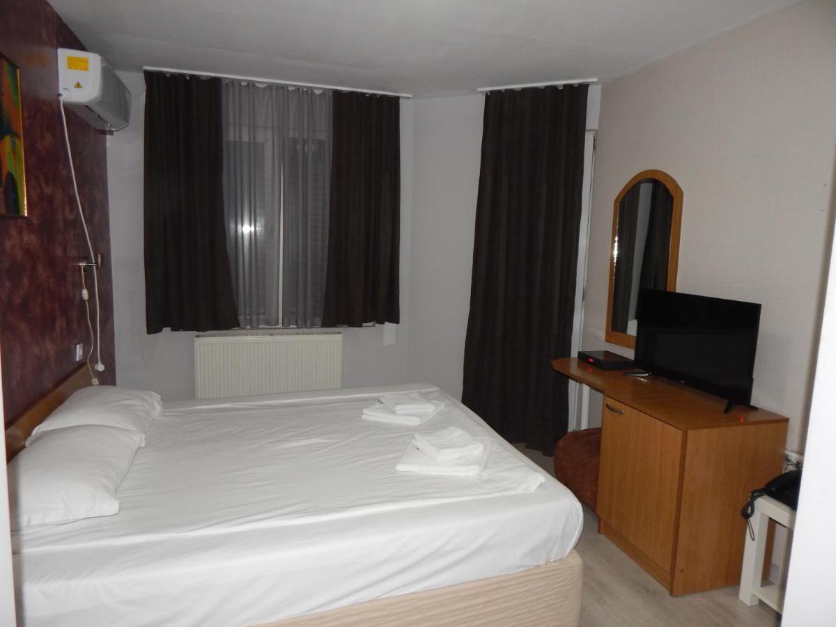 Rio Family Hotel Blagoevgrad Ngoại thất bức ảnh