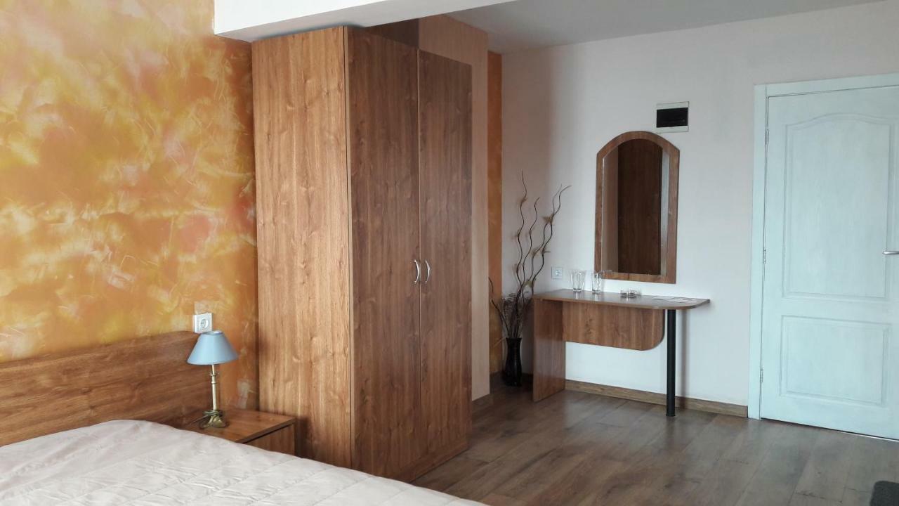 Rio Family Hotel Blagoevgrad Ngoại thất bức ảnh